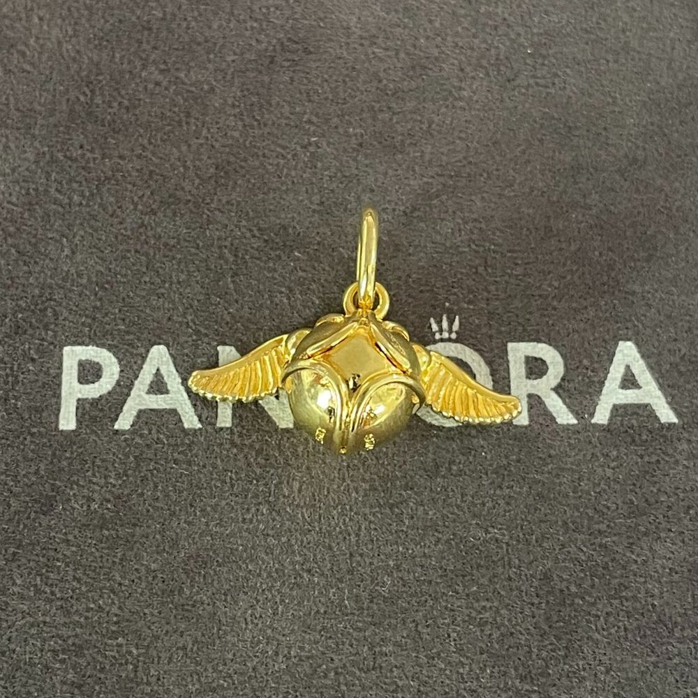 Pandora Harry Potter, Golden Snitch Pendant